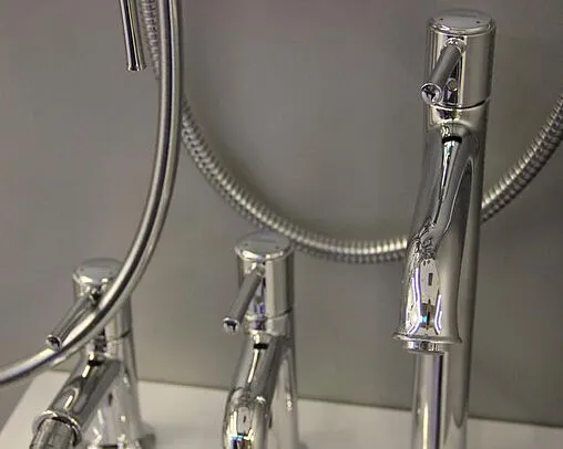 Смеситель для раковины Hansgrohe Talis Classic 230 хром 14116000 Смеситель для раковины Hansgrohe Talis Classic 230 хром 14116000