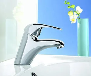 Смеситель для раковины Ravak Rosa хром X070022 Смеситель для раковины Ravak Rosa хром X070022, 3