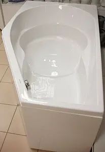 Ванна акриловая Riho YUKON 160x90 R B008001005, 3