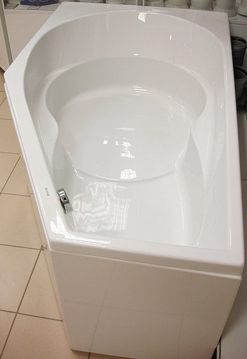 Ванна акриловая Riho YUKON 160x90 R B008001005