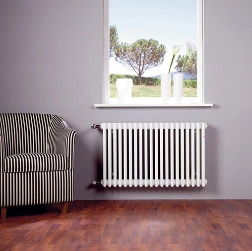 Радиатор стальной трубчатый Zehnder Charleston 3057/10 1270 ¾&quot; Ral 9016