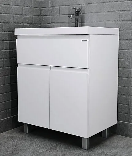 Тумба-умывальник напольный Домино Graffo 70 белый DGr2401T+4670142930037