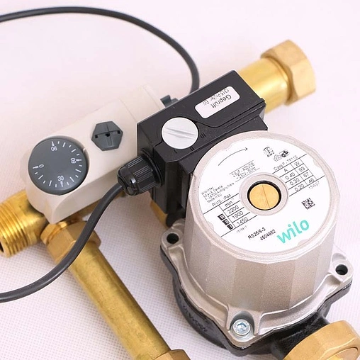 Узел насосно-смесительный с насосом Wilo Star RS 25/6 WATTS IsoTherm 10023372