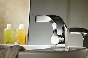 Смеситель для раковины Bravat Wave хром F174108C-2, 4