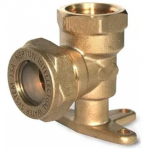 Уголок с креплением 15мм x ½"в Neptun IWS 15х½ EF Уголок с креплением 15мм x ½"в Neptun IWS 15х½ EF, 1