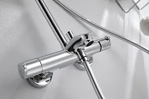 Душевая система с термостатом для ванны Bravat Waterfall хром F639114C-A3-RUS Душевая система с термостатом для ванны Bravat Waterfall хром F639114C-A3-RUS, 3