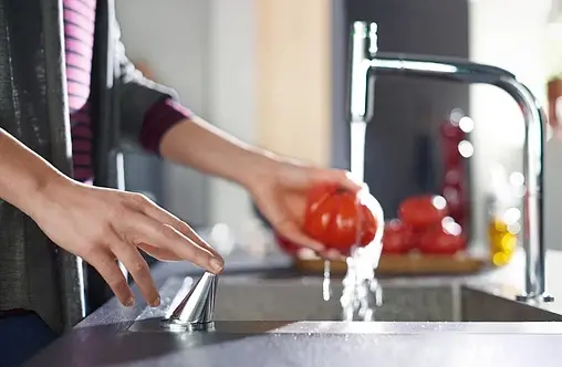 Мойка кухонная с встроенным смесителем Hansgrohe C71-F450-06 55x50 хром 43201000