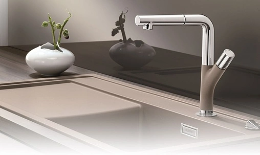 Смеситель для кухни с выдвижным изливом Blanco Yovis-S серый беж 518300