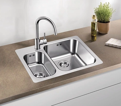 Смеситель для кухни с выдвижным изливом Blanco Mida-S хром 521454