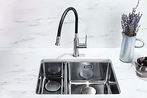 Смеситель для кухни с гибким изливом Omoikiri Yatomi-BN-BL нержавеющая сталь/чёрный 4994247 Смеситель для кухни с гибким изливом Omoikiri Yatomi-BN-BL нержавеющая сталь/чёрный 4994247, 3