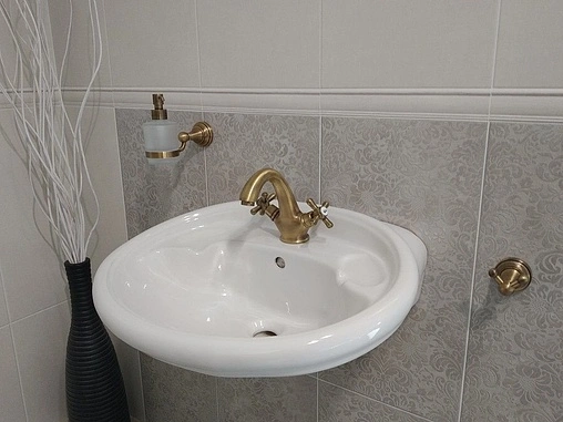 Смеситель для раковины Rav Slezak Morava retro бронза MK129.5SM