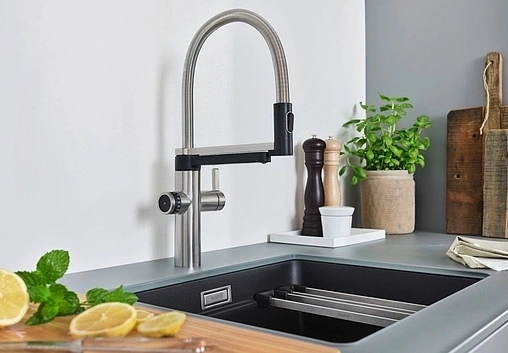 Смеситель для кухни с подключением к фильтру и выдвижным изливом Blanco Evol-S Pro нержавеющая сталь 526276