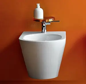 Биде подвесное Laufen Kartell белый 8.3033.1.000.302.1 Биде подвесное Laufen Kartell белый 8.3033.1.000.302.1, 5