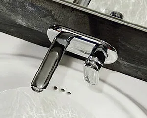 Смеситель для раковины из стены BelBagno Ferrano хром FER-BL-CRM Смеситель для раковины из стены BelBagno Ferrano хром FER-BL-CRM, 3