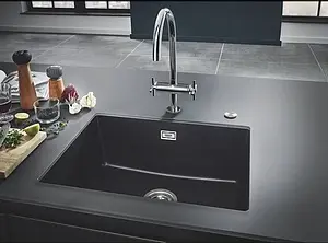 Мойка кухонная Grohe K700U-61 черный гранит 31655AP0 Мойка кухонная Grohe K700U-61 черный гранит 31655AP0, 4