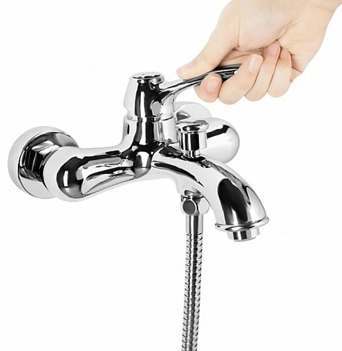 Смеситель для ванны IDDIS Oldie хром OLDSB00i02 Смеситель для ванны IDDIS Oldie хром OLDSB00i02