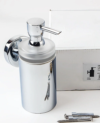 Дозатор для жидкого мыла Hansgrohe Logis хром 40514000