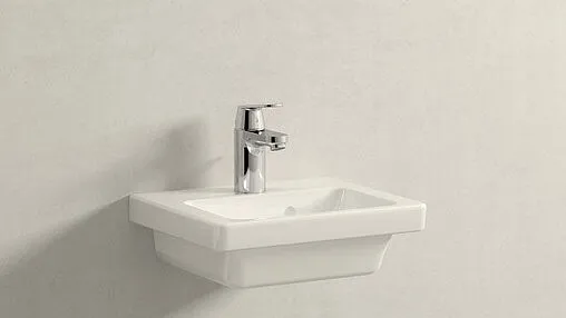 Смеситель для раковины Grohe Eurosmart Cosmopolitan хром 32825000 Смеситель для раковины Grohe Eurosmart Cosmopolitan хром 32825000