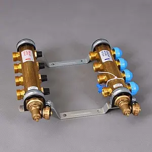 Группа коллекторная без расходомеров 4 отвода 1"в/в x ¾"ек Watts HKV 10004176 Группа коллекторная без расходомеров 4 отвода 1"в/в x ¾"ек Watts HKV 10004176, 3