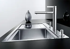 Смеситель для кухни с выдвижным изливом Blanco Linee-S хром 517591 Смеситель для кухни с выдвижным изливом Blanco Linee-S хром 517591, 2