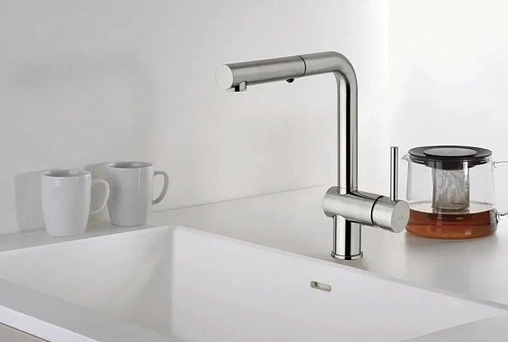 Смеситель для кухни с выдвижным изливом Paffoni Light хром LIG285CR-MET Смеситель для кухни с выдвижным изливом Paffoni Light хром LIG285CR-MET