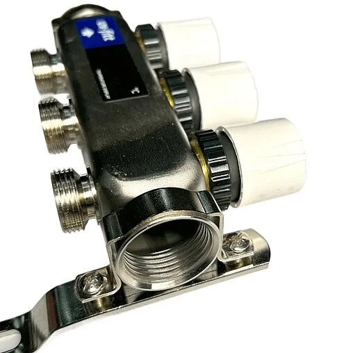 Группа коллекторная без расходомеров 3 отвода 1&quot;в/в x ¾&quot;ек Uni-fitt TECHNO 451W4303