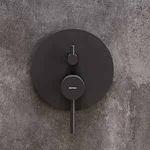 Смеситель для ванны скрытого монтажа Damixa Scandinavian Pure чёрный матовый 367100300 Смеситель для ванны скрытого монтажа Damixa Scandinavian Pure чёрный матовый 367100300, 3