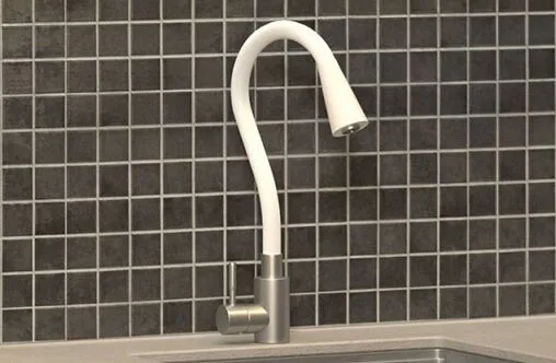 Смеситель для кухни с гибким изливом Osgard Gron Horn никель/белый 84393