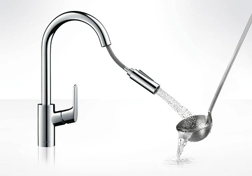 Смеситель для кухни с выдвижным изливом Hansgrohe Focus M41 240 2jet чёрный матовый 31815670