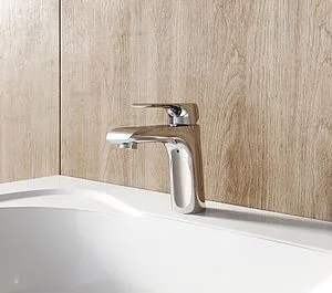 Смеситель для раковины Ravak Flat хром X070117, 4