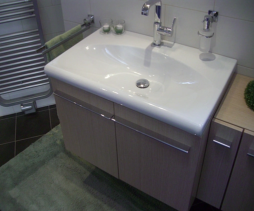 Раковина Ideal Standard Daylight 70 белый K072601