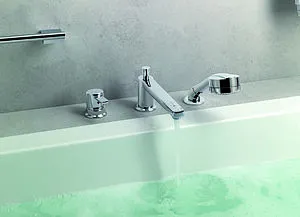 Смеситель на борт ванны на 3 отверстия Kludi Zenta хром 384470575 Смеситель на борт ванны на 3 отверстия Kludi Zenta хром 384470575, 3