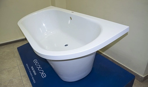 Ванна из искусственного камня Esse Malta 175x77 белый EMAL1745