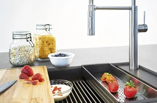 Мойка кухонная Franke Kubus 2 KNG 110-62 белый 125.0512.517