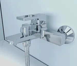 Смеситель для ванны IDDIS Bild хром BILSB00i02WA Смеситель для ванны IDDIS Bild хром BILSB00i02WA, 5