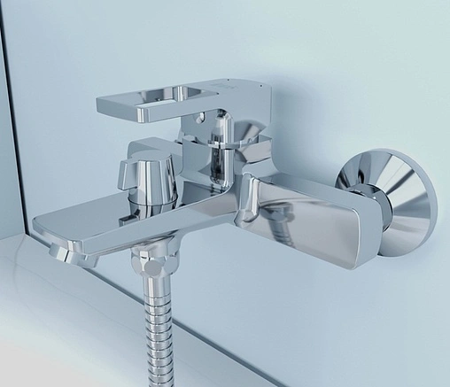 Смеситель для ванны IDDIS Bild хром BILSB00i02WA Смеситель для ванны IDDIS Bild хром BILSB00i02WA