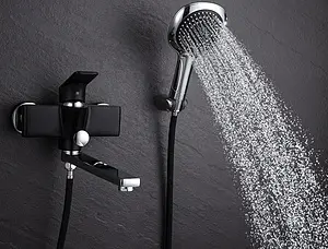 Смеситель для ванны с длинным изливом D&K Berlin Technische чёрный/хром DA1433315 Смеситель для ванны с длинным изливом D&K Berlin Technische чёрный/хром DA1433315, 3