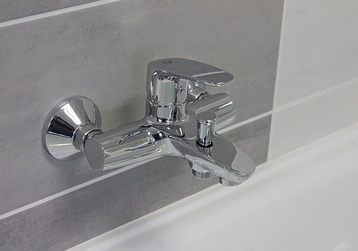 Смеситель для ванны Rav Slezak Amur хром AM754.5/1