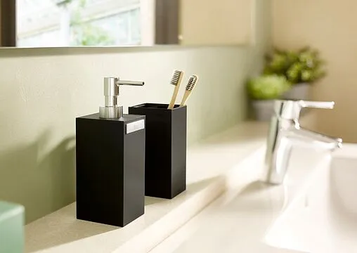 Стакан Roca Rubik чёрный матовый 816844024