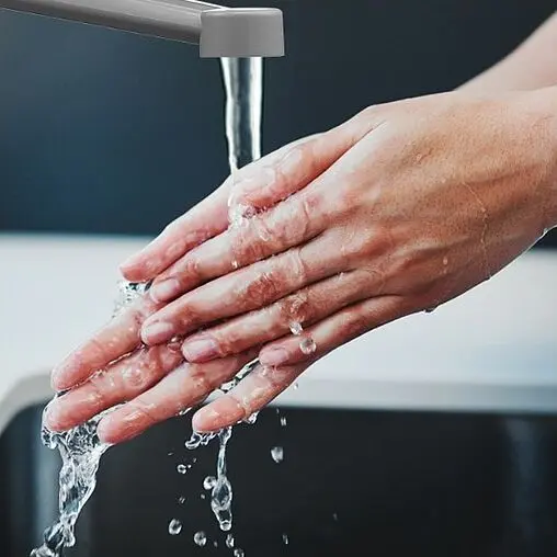 Водонагреватель проточный электрический Electrolux NP Minifix 5.5 S - душ