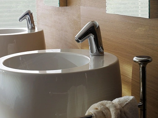 Раковина Laufen Alessi One 53 c покрытием LCC белый 8.1197.2.400.104.1