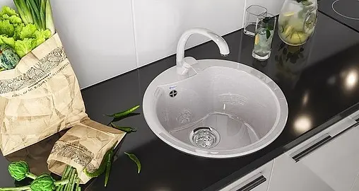 Мойка кухонная Ulgran UB-102-343 антрацит