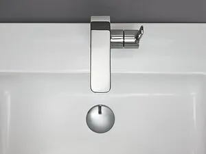 Смеситель для раковины Grohe Lineare New хром 23296001, 5