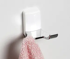 Крючок двойной Wasserkraft Leine хром/белый 5023WHITE Крючок двойной Wasserkraft Leine хром/белый 5023WHITE, 2