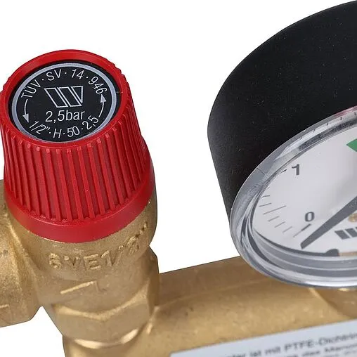 Группа безопасности котла до 32 кВт 1&quot; 2.5 бар Buderus KSS 7747304826