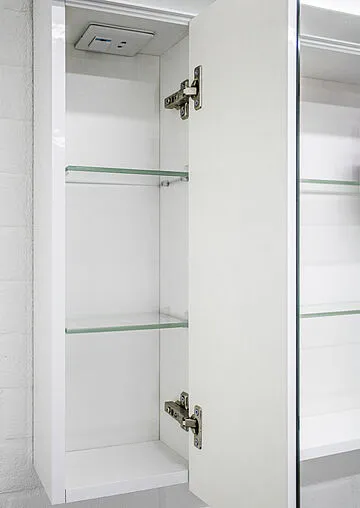 Шкаф-зеркало Домино Аврора 80 белый DV8009HZ