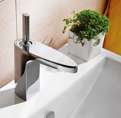 Смеситель для раковины Bravat Spring хром F179113C