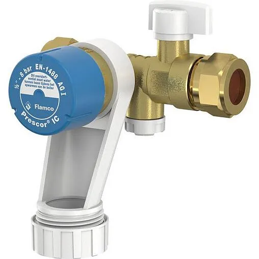 Группа безопасности бойлера 15мм 8 бар Flamco Prescor IC ½ compression 27173