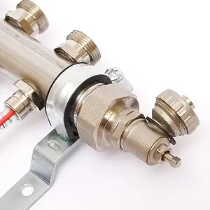 Группа коллекторная с расходомерами 3 отвода 1&quot;н/н x ¾&quot;ек Uni-fitt 455W4303, 4