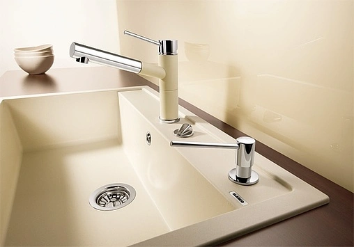 Смеситель для кухни с выдвижным изливом Blanco Alta-S Compact жасмин 515328